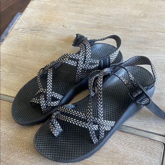 Chaco  Sandals - Picture 1 of 6